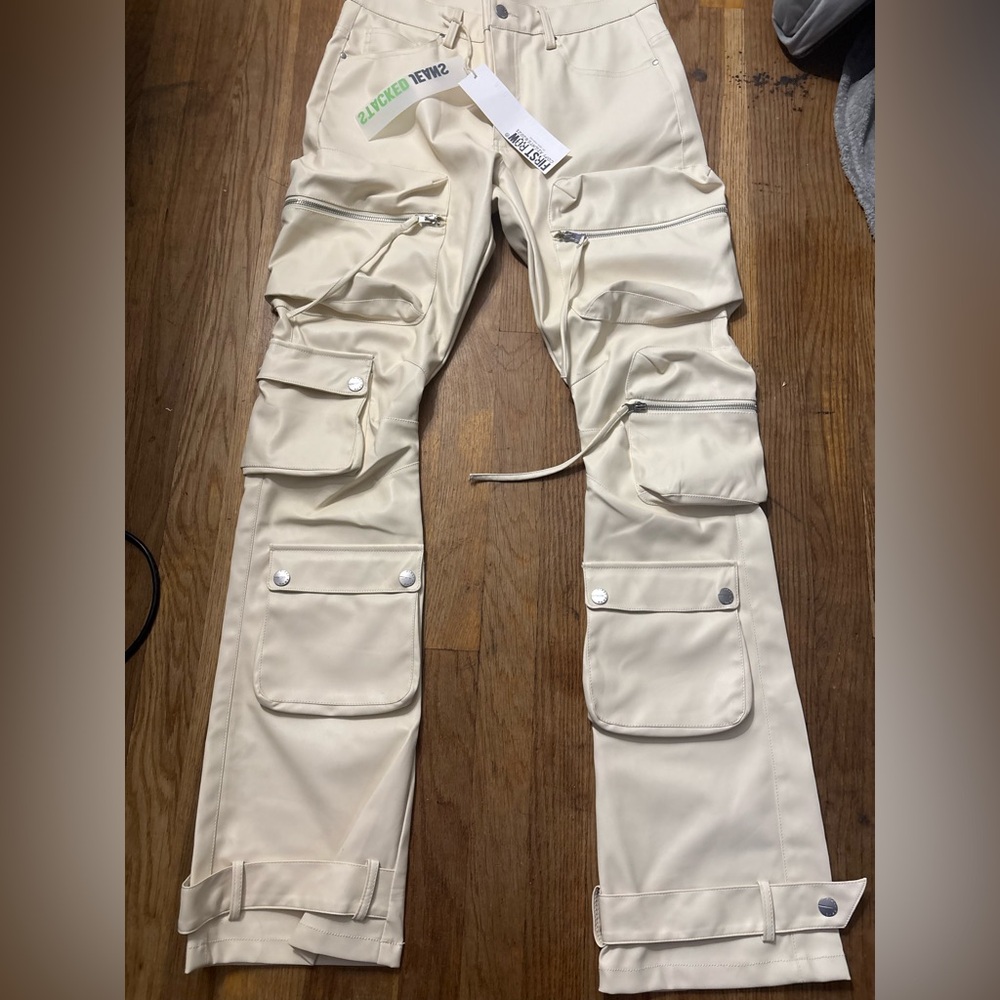 Men's Cream stacked jeans